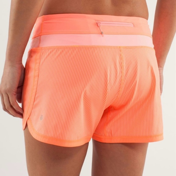 Lululemon Groovy Run: Speed Short
Wagon Stripe Pop Orange / Pop Orange - Picture 2 of 8